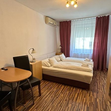 Hermina Apartmanok Westend Budapest Exterior foto